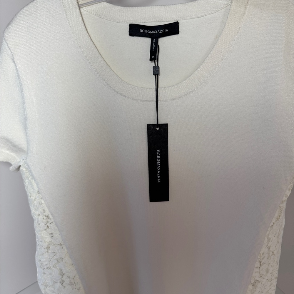 BCBGMAXAZRIA White Knit Top with lace Size Medium NWT